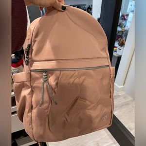 Lululemon pack it up backpack